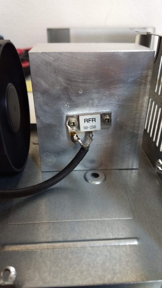 50 Ω load, photo 1
